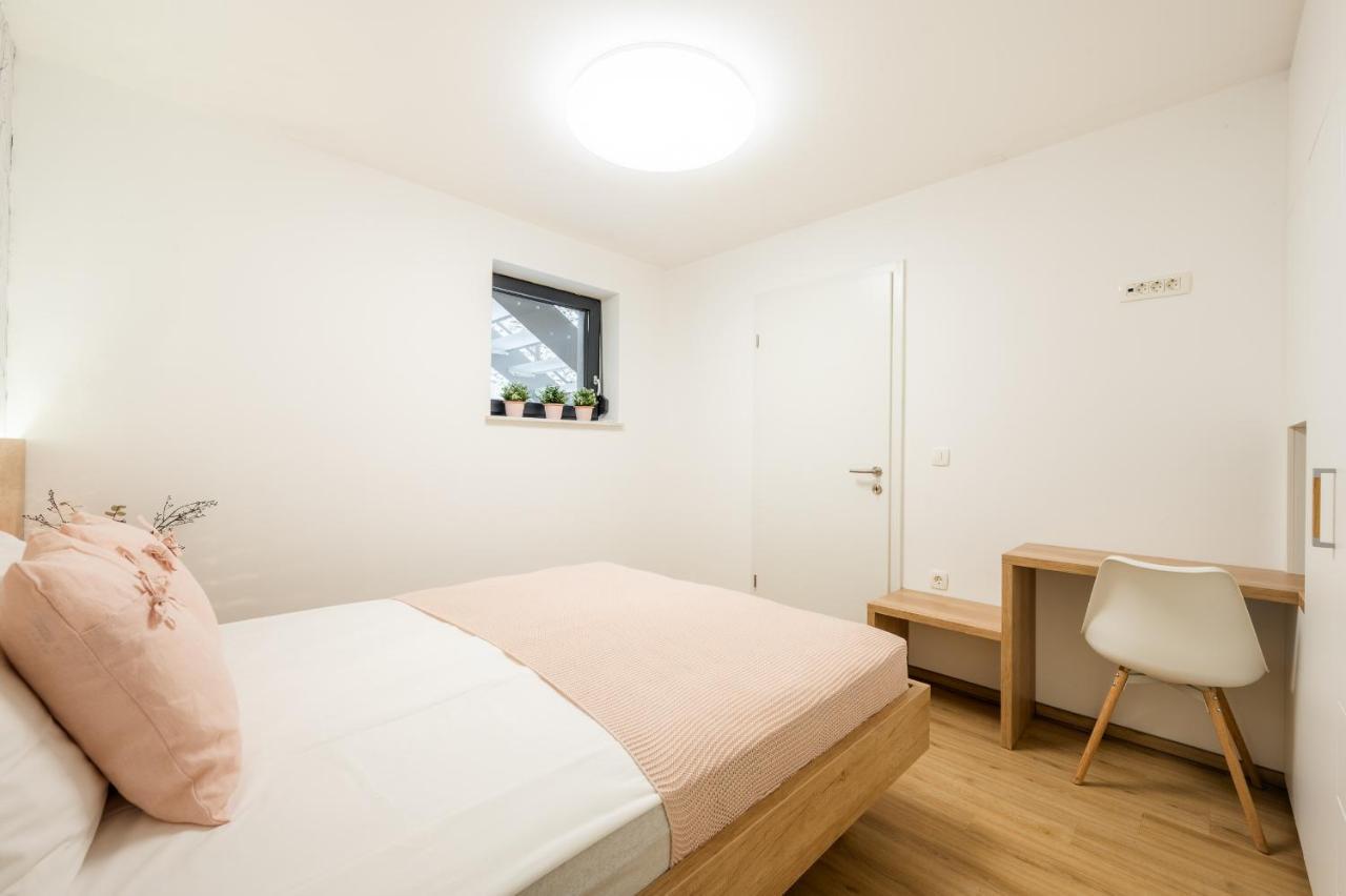 Apartments Gros Radece Eksteriør bilde