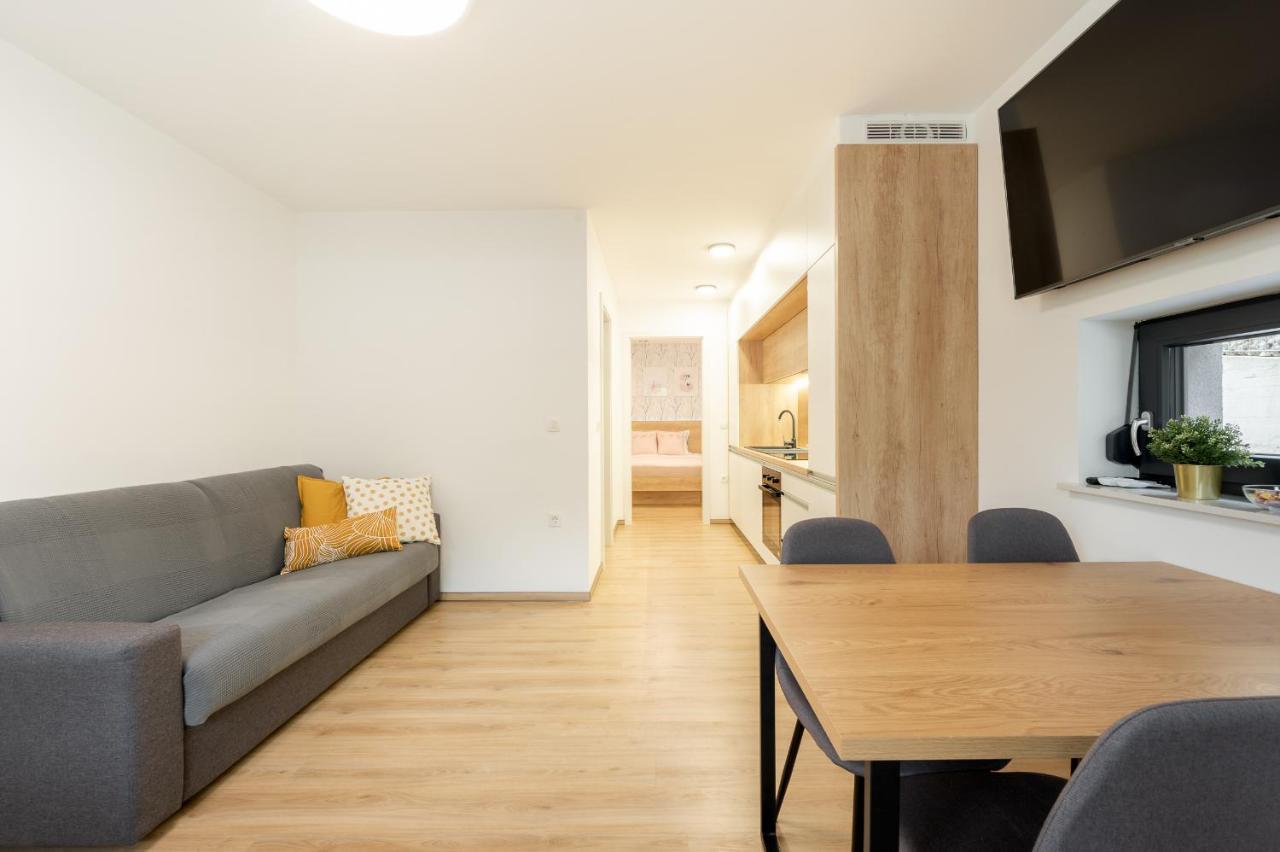 Apartments Gros Radece Eksteriør bilde